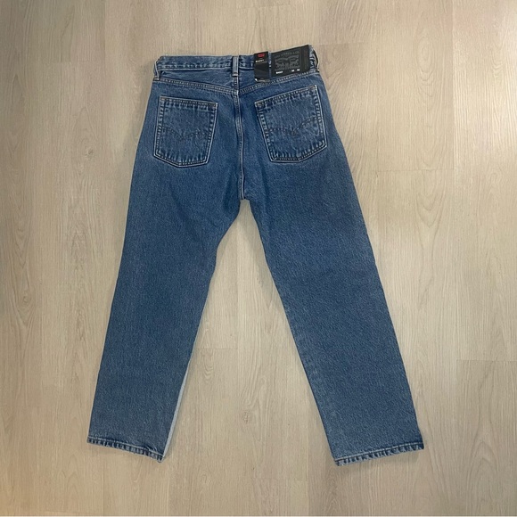 Levi’s Skateboarding Baggy Spliced 5 Pocket Two-Toned Jeans Light / Medium Wash - Picture 3 of 4